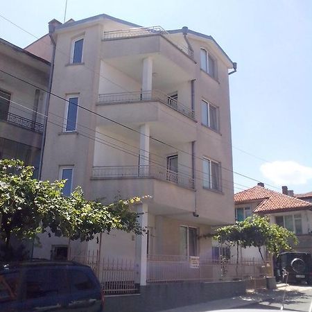 Guest House Krasi Tschernomorez Exterior foto