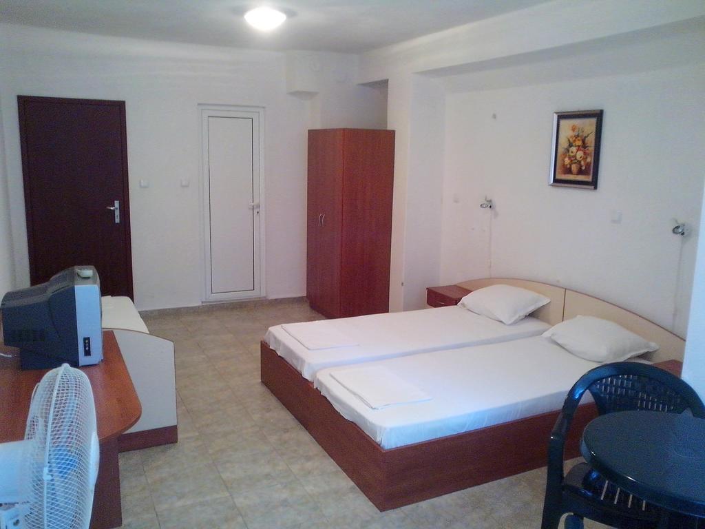 Guest House Krasi Tschernomorez Zimmer foto